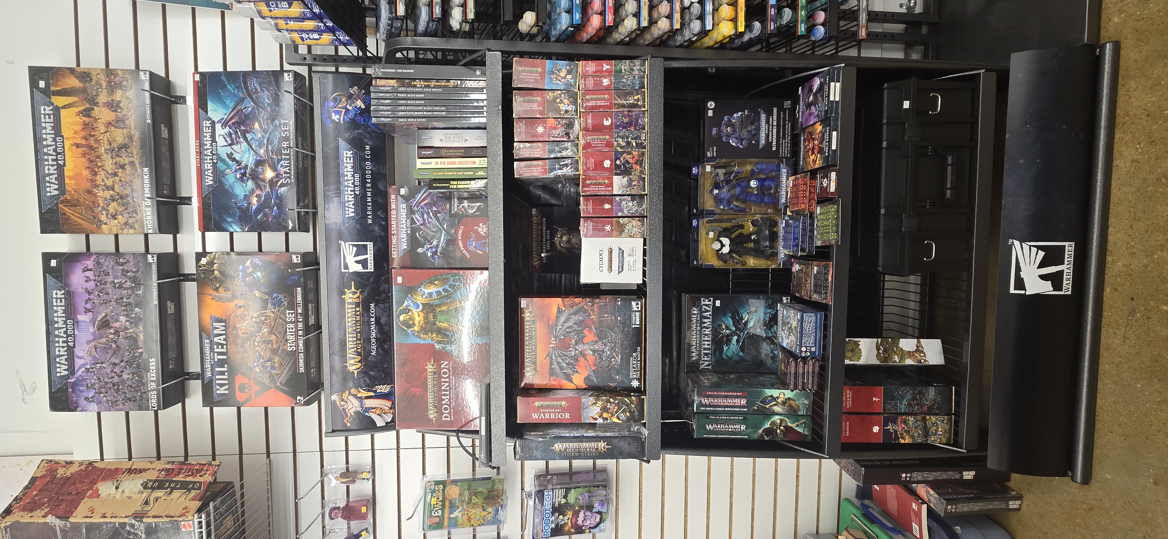 Warhammer starter sets and boxes at Centerpoint
